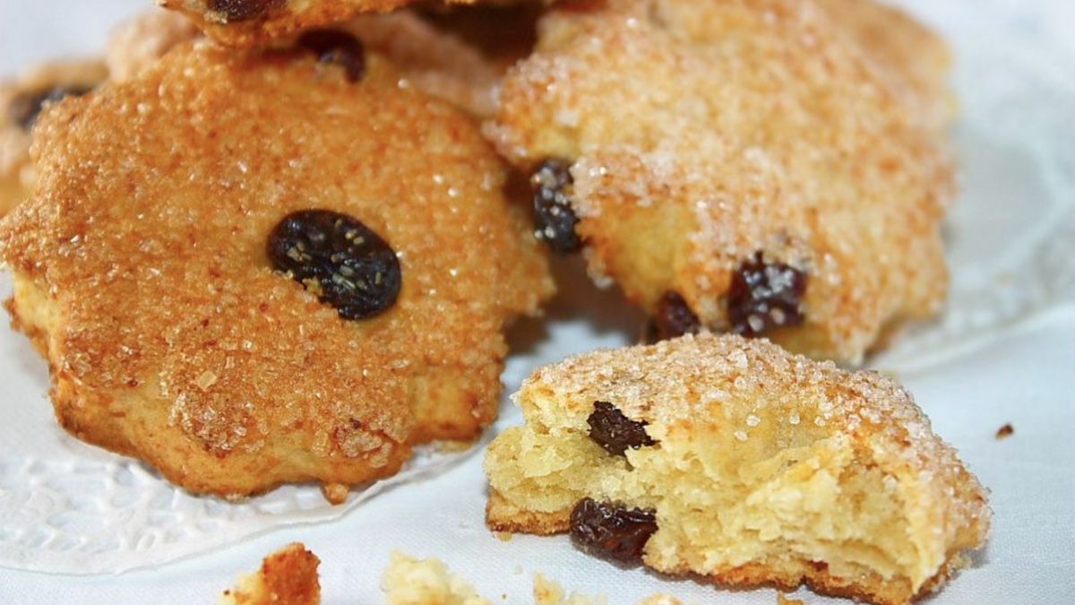 Творожное печенье с изюмом